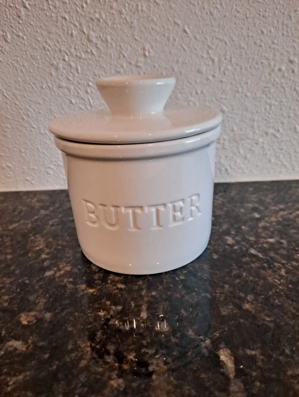 Priority Cheff Ceramic Butter Crock - White French Dish Countertop
